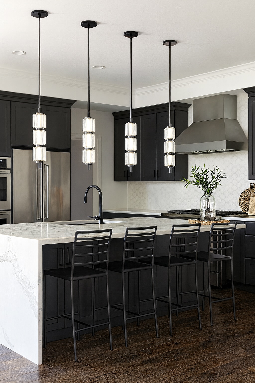 Quoizel Turner 1 -Light Black Chrome Modern/contemporary Clear glass Cylinder LED Mini Hanging Pendant Light - Image 3