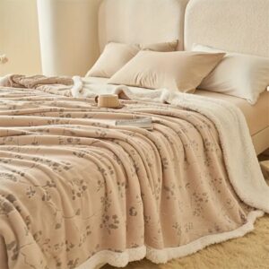 Throw Blanket Double-Layer Microfiber Floral Print