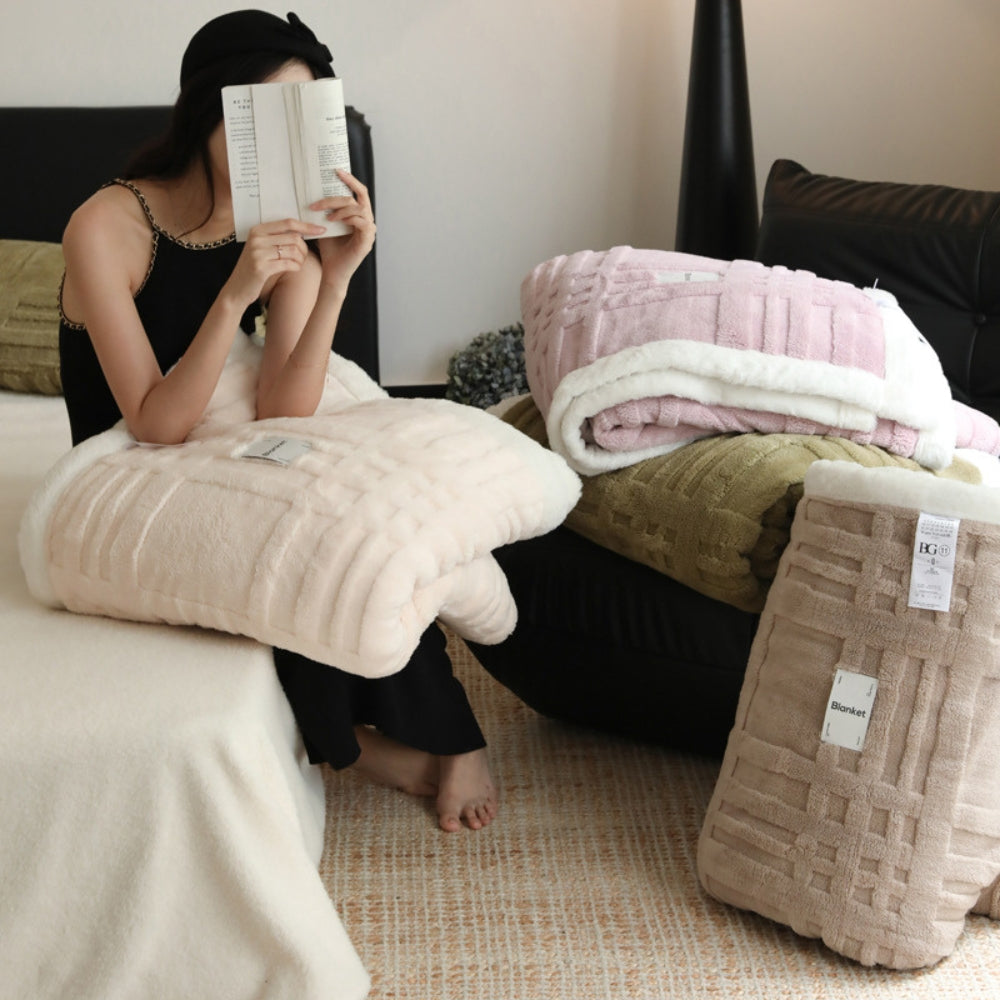Winter Blanket Three-Dimensional Jacquard Plush Microfiber Machine Washable - Image 11