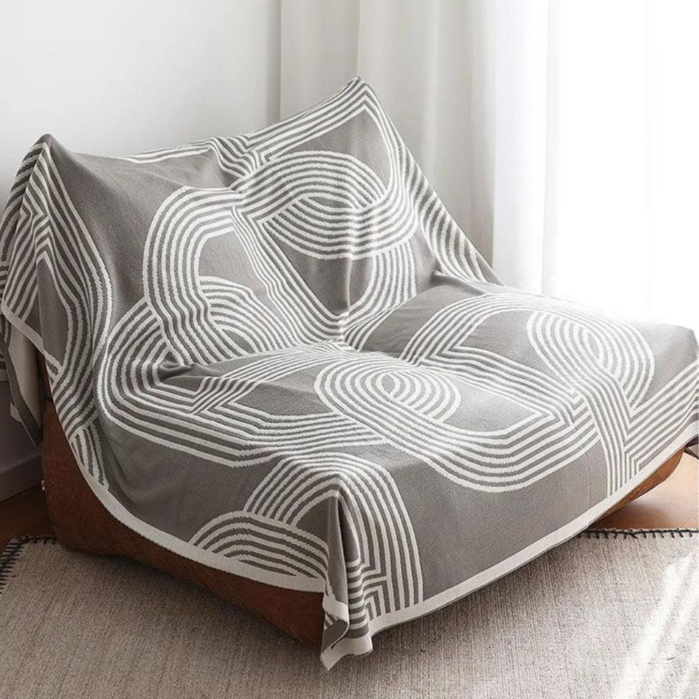Throw Blanket Reversible Geometric Ultra-Soft Microfiber - Image 2