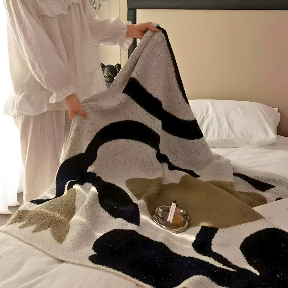 Travel Blanket All-Season Ultra-Soft Microfiber 51 x 63 - Image 8